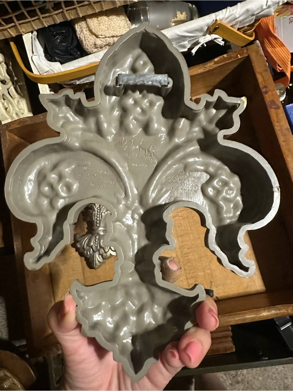 Vintage fleur de lis wall decor